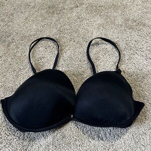 Victoria Secret Very Sexy Black Bra 38DD